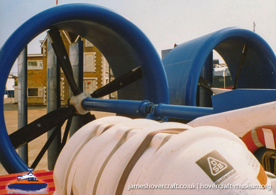 AP1-88 hovercraft promotional day by BHC -  (credit: The <a href='http://www.hovercraft-museum.org/' target='_blank'>Hovercraft Museum Trust</a>).